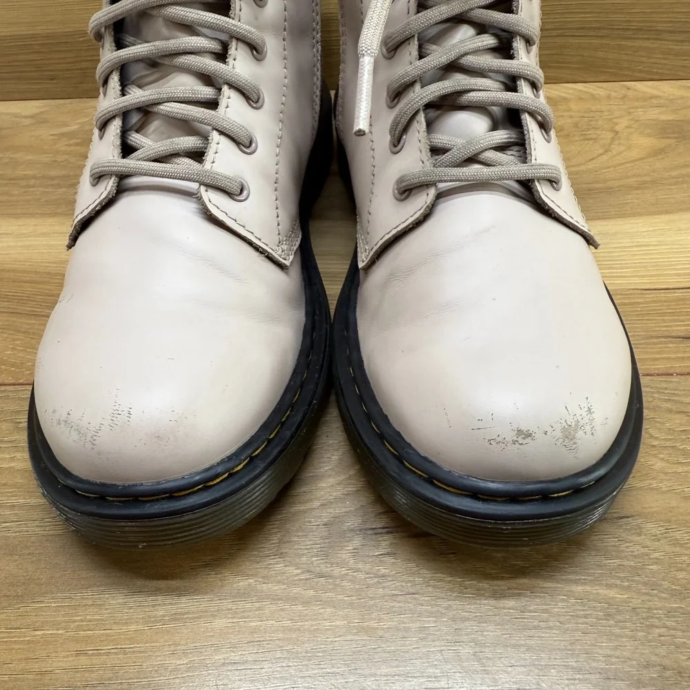 Dr. Martens us big